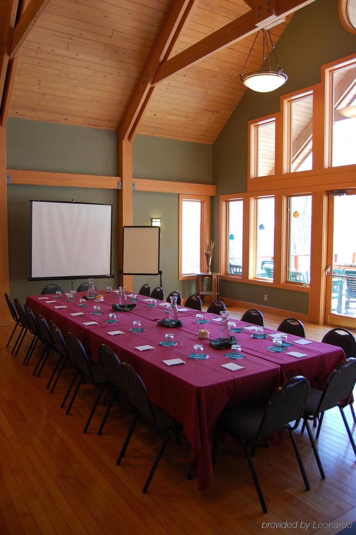Minnewaska Lodge Gardiner Business photo